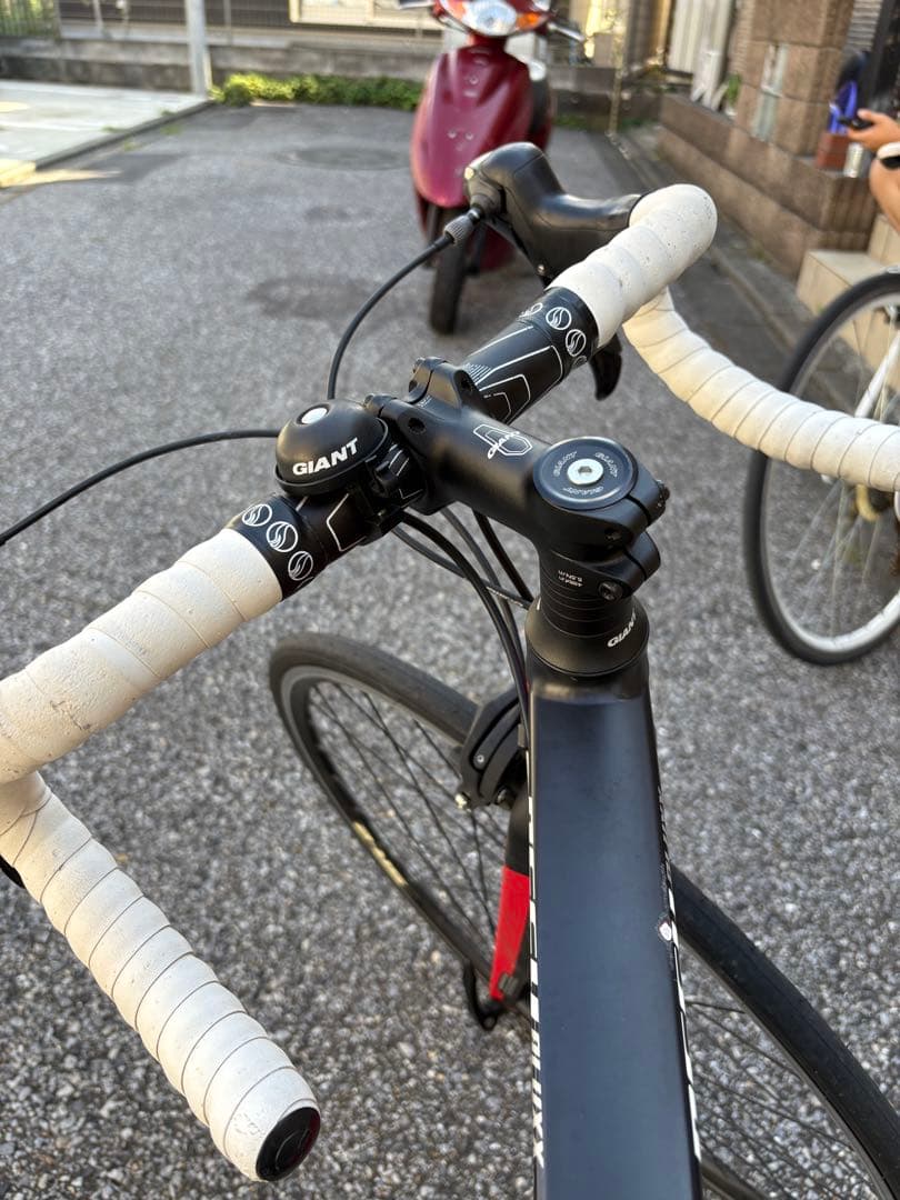 GIANT DEFY 1 ロードバイク 赤黒引取りのみ