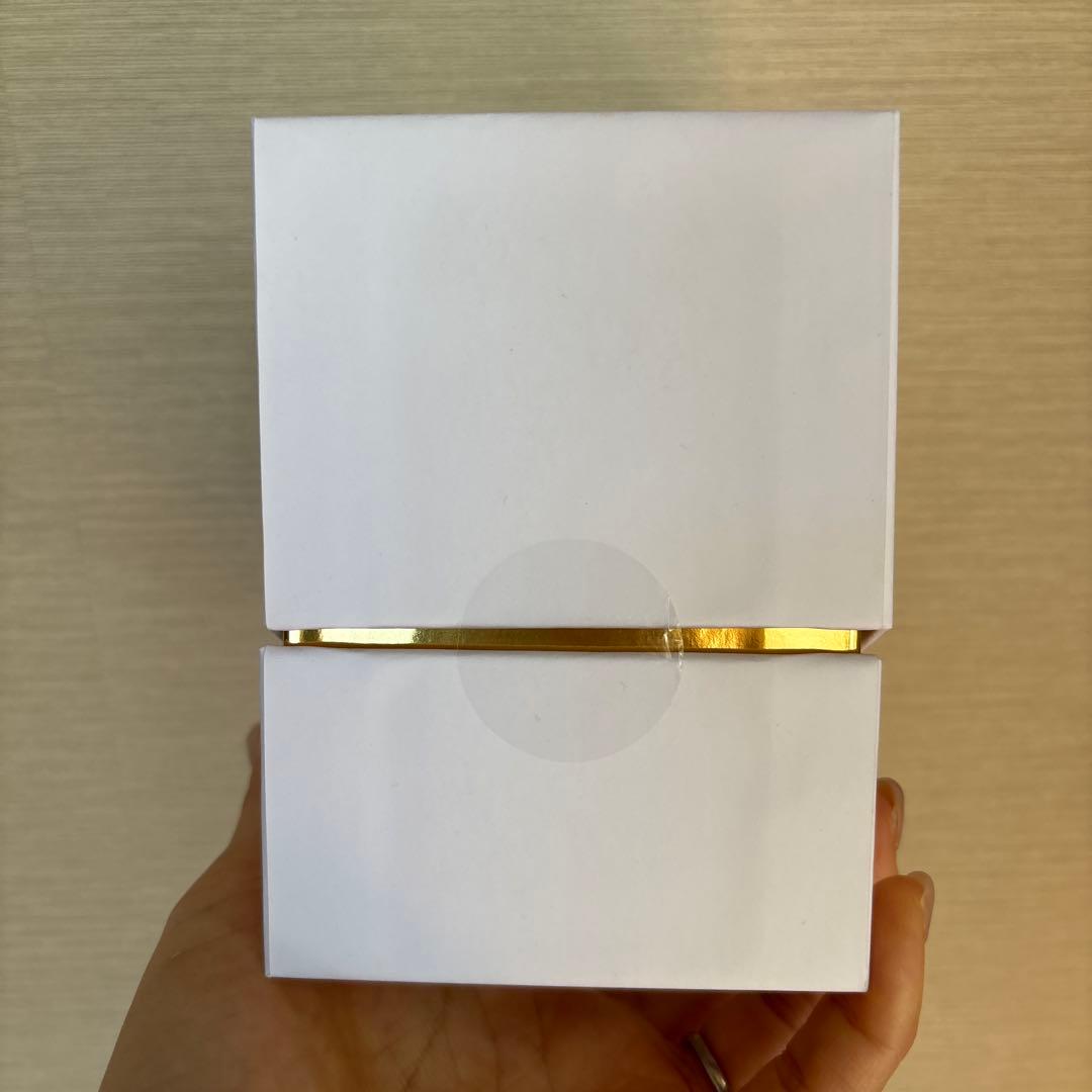 新品　未使用　CRAYBEAU ノーブルスキンエッセンス 30ml ミース