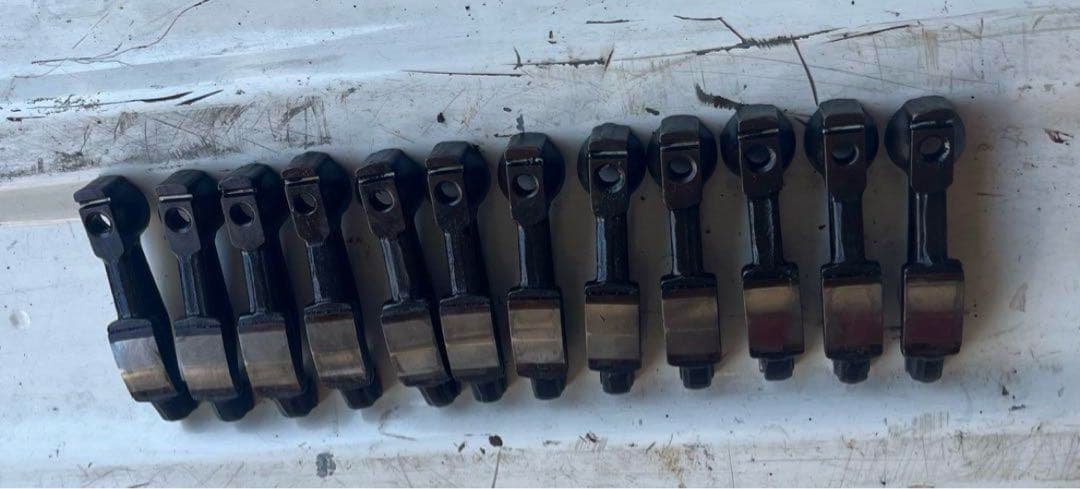 l28 ロッカーアーム　ハコスカ　s30 gc10 ケンメリ ソレックス　l型