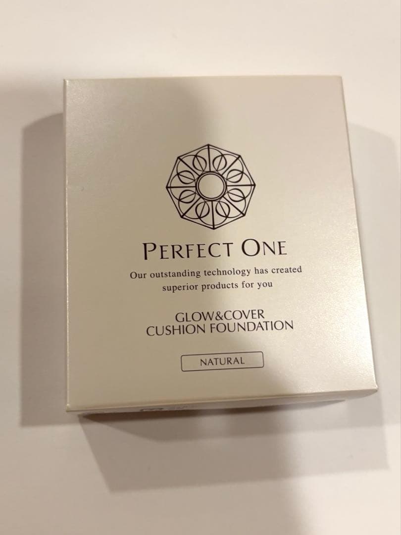 パーフェクトワン リンクルストレッチジェル グロウ&カバーファンデーション