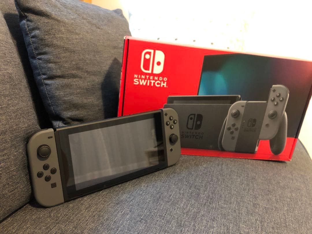 【美品】Nintendo Switch 本体　グレー　HAC-001(-01)