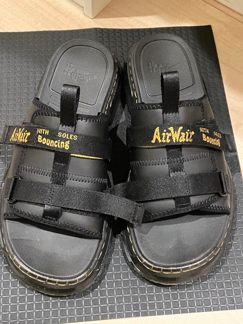 ドクターマーチン サンダル 黒