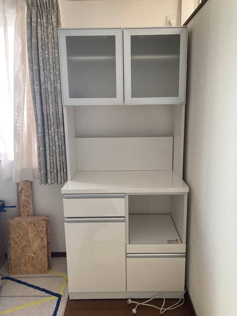 キッチン食器棚　ホワイト