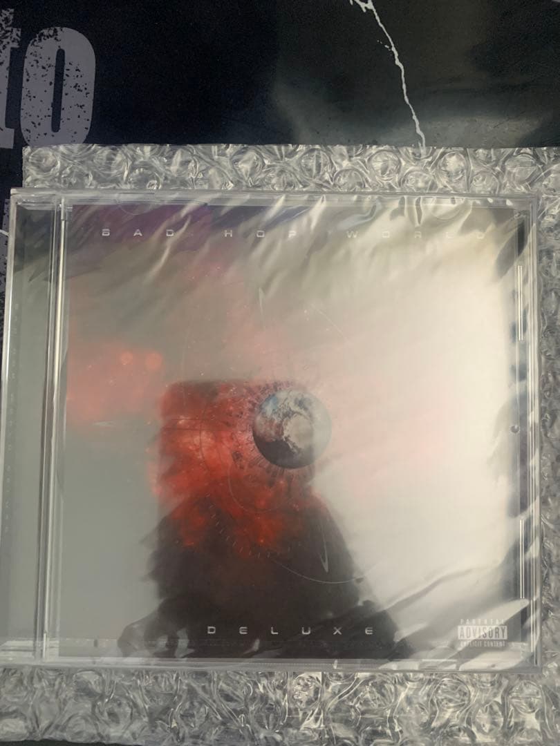 BADHOP WORLD DELUXE 新品未開封　コレクター向け
