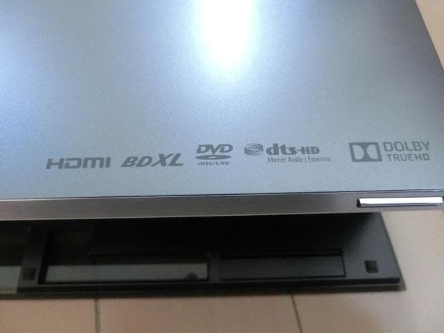 ソニーブルーレイレコーダー　BDZ-ET1000（1TB ３番組同時録画）完動品