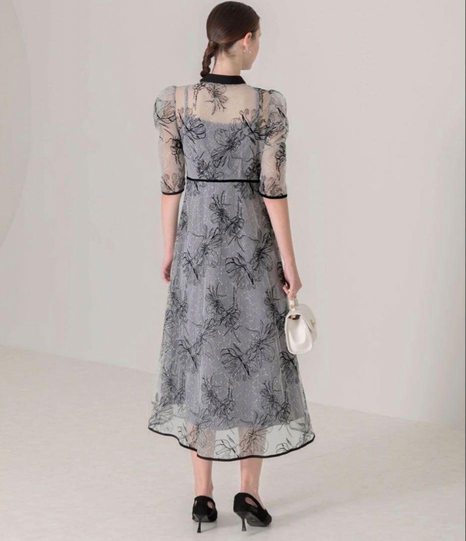 LEJA 配色パイピングプチハイネック花柄刺繍ラメレースロング丈ドレス