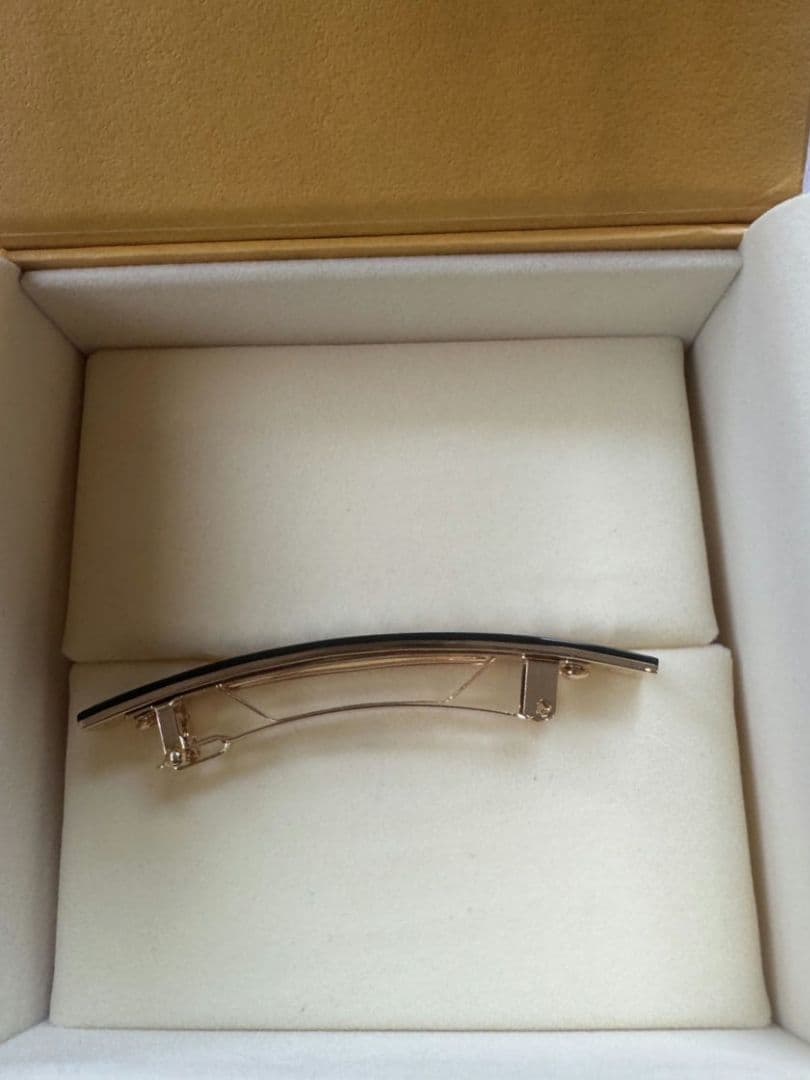 【新品•未使用】フェンディ（FENDI）バレッタ