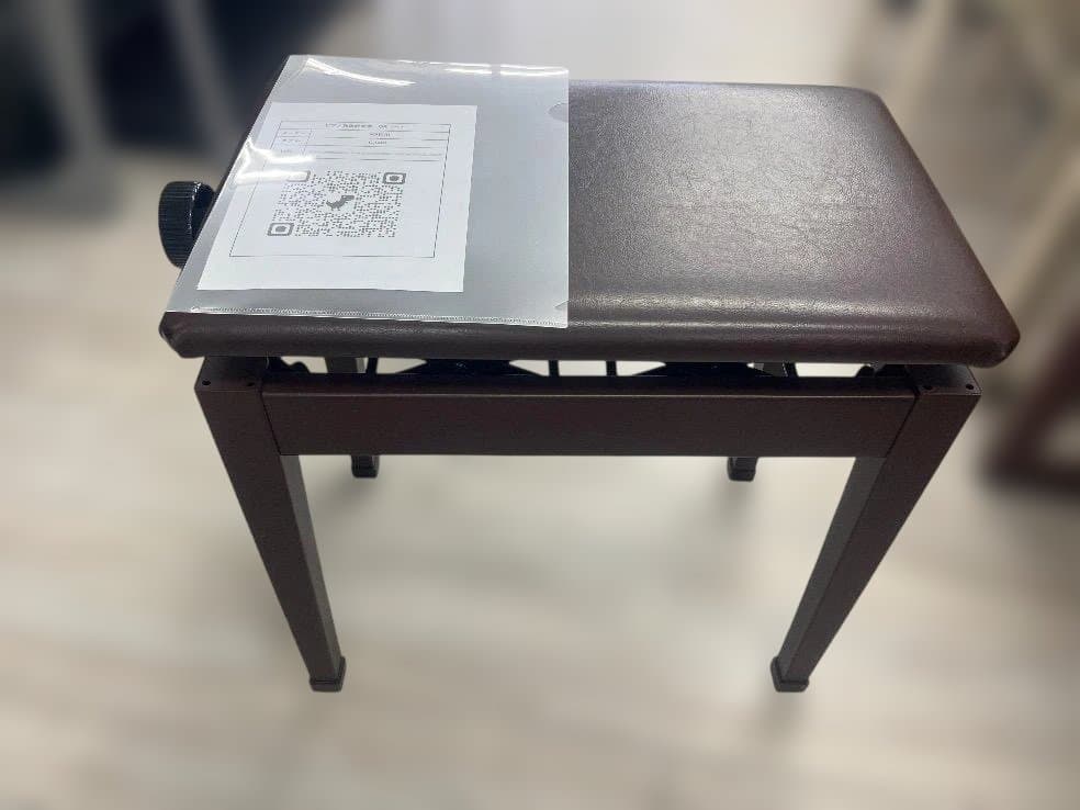 ★82633【電子ピアノ】KAWAI　CA401 MW　24年製