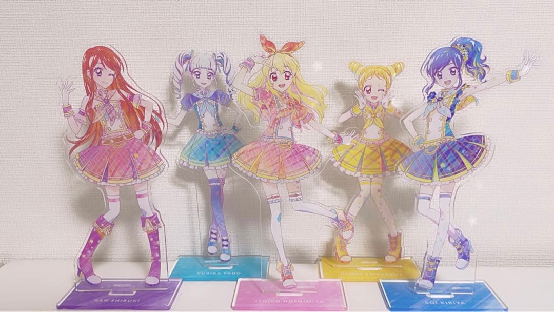 アイカツ　アクスタ　まとめ売り　制服