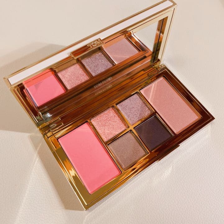 【限定＊新品未使用】トムフォード ソレイユ アイ アンド チーク パレット 01