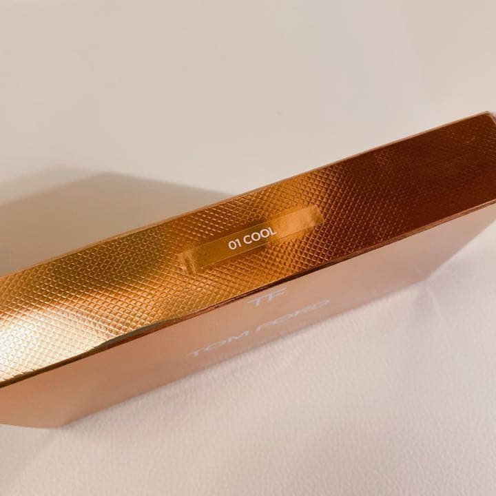 【限定＊新品未使用】トムフォード ソレイユ アイ アンド チーク パレット 01