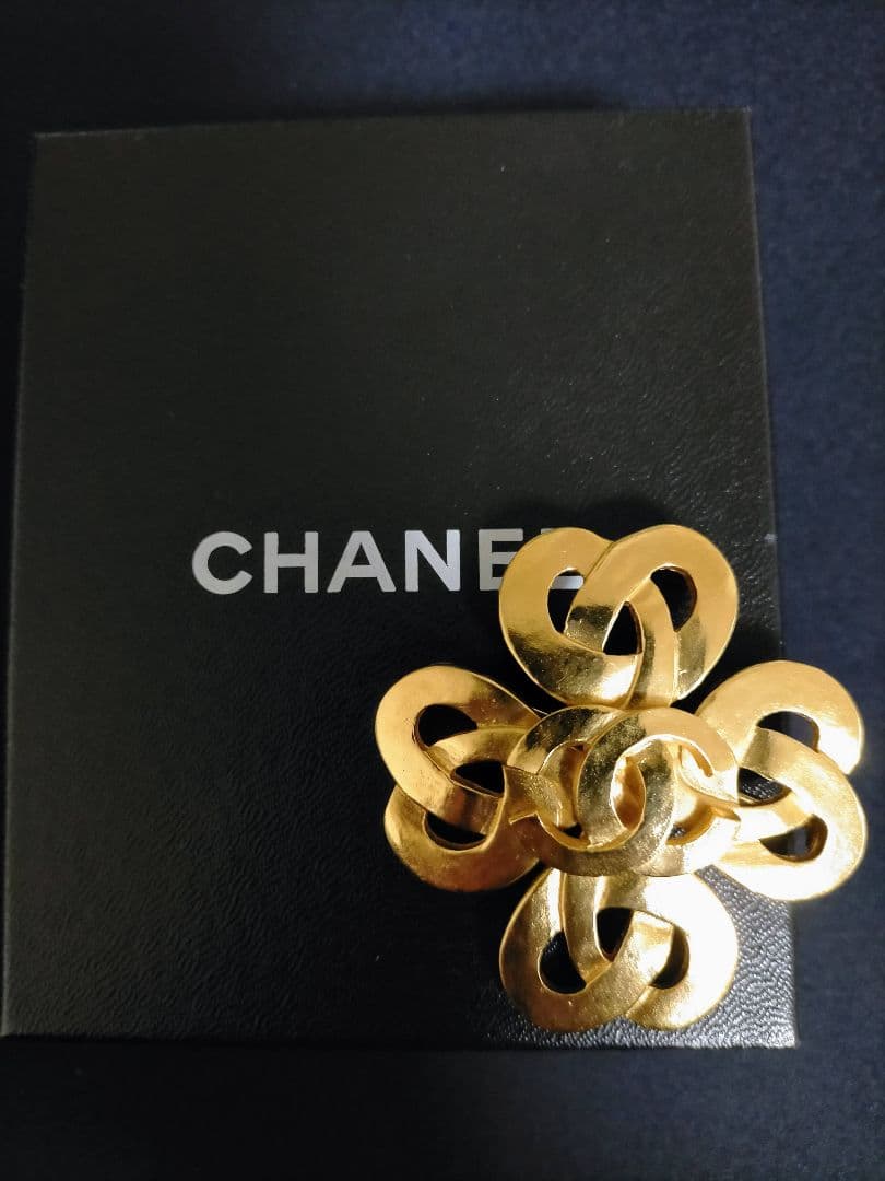 シャネル(CHANEL) 箱有 ココマーク クローバー ヴィンテージ ブローチ