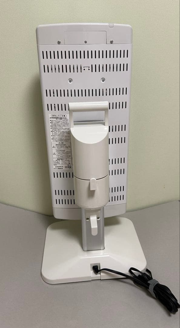 コアヒート　遠赤外線ストーブ　コロナ　DH-1219R 2019年製