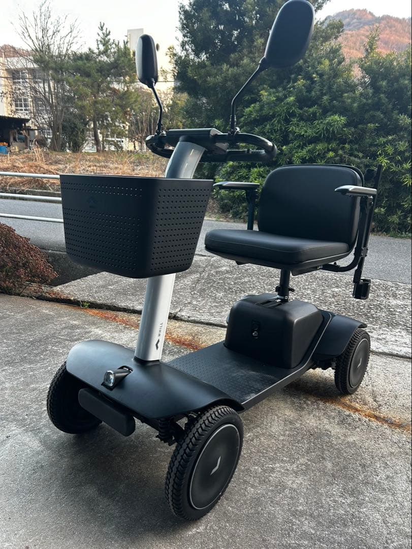 WHILL 電動シルバーカー 白