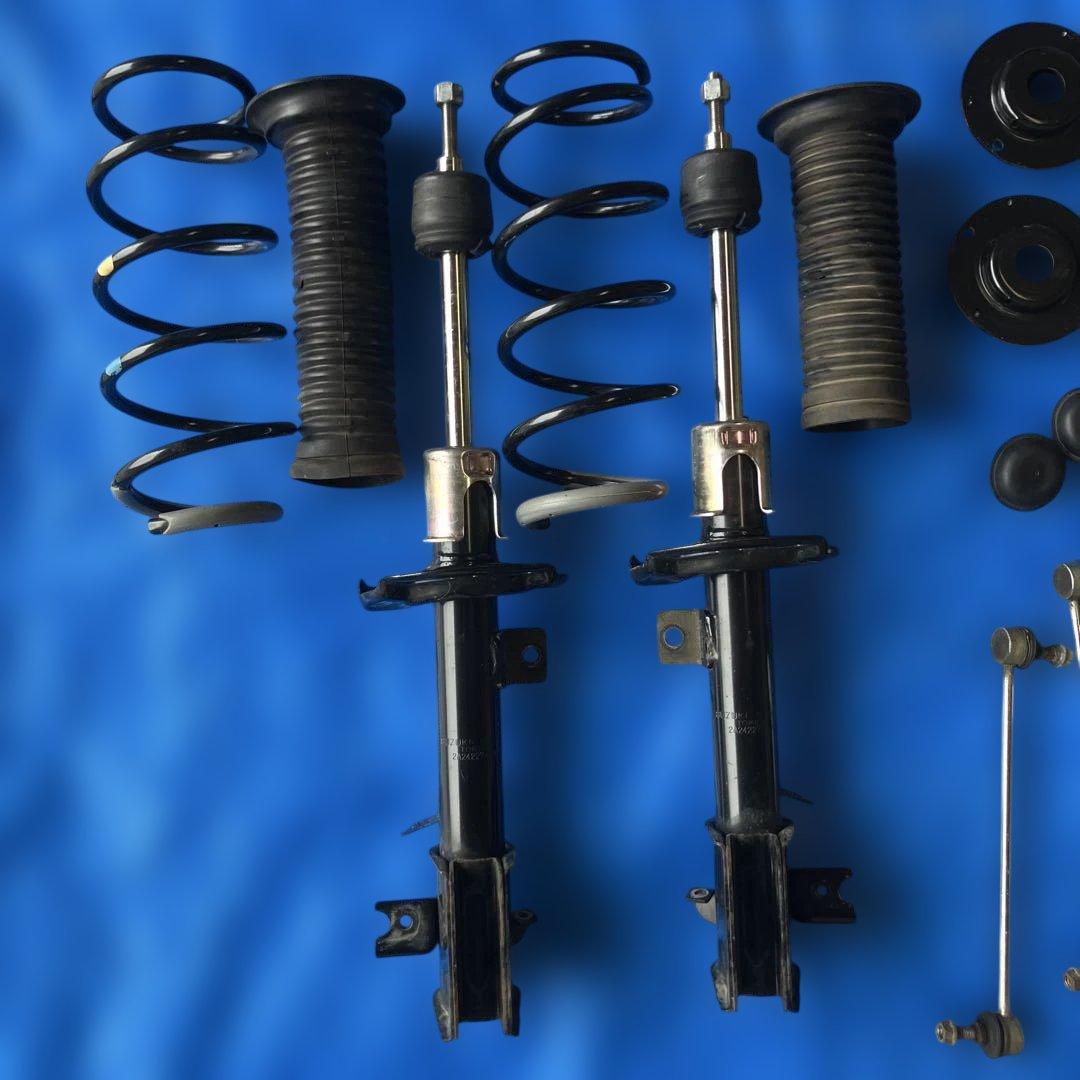 スズキ スイフト ZC72S 純正サスペンション