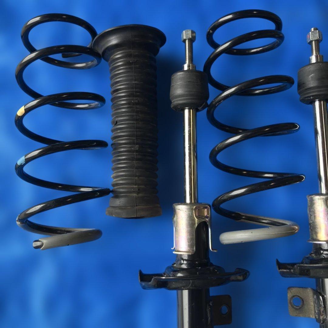 スズキ スイフト ZC72S 純正サスペンション