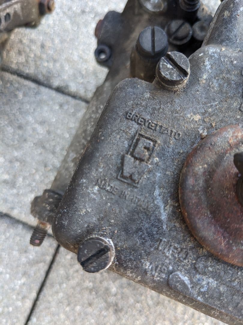 ウェーバーキャブレター４０Φ　ジャンク　旧車　当時物