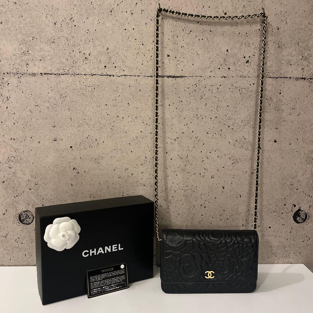【匂いなし】シャネル/チェーンウォレット/カメリア/ギャランティカード付/表参道