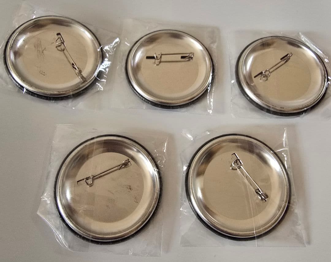 デビルメイクライ Devil May Cry カプコンバー 缶バッジ コンプ品