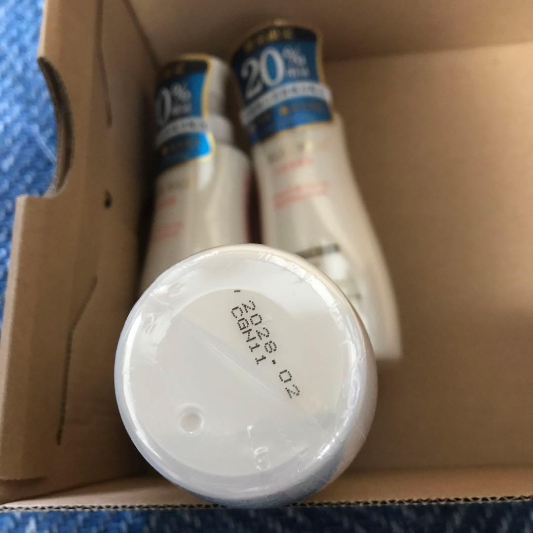 新品未使用品ジュレリッチリュール増量品3本です