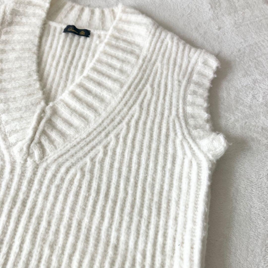 ★美品★ドゥロワー　ニットベスト　あぜ編み ホワイト　ウール　ジレ　ノースリーブ