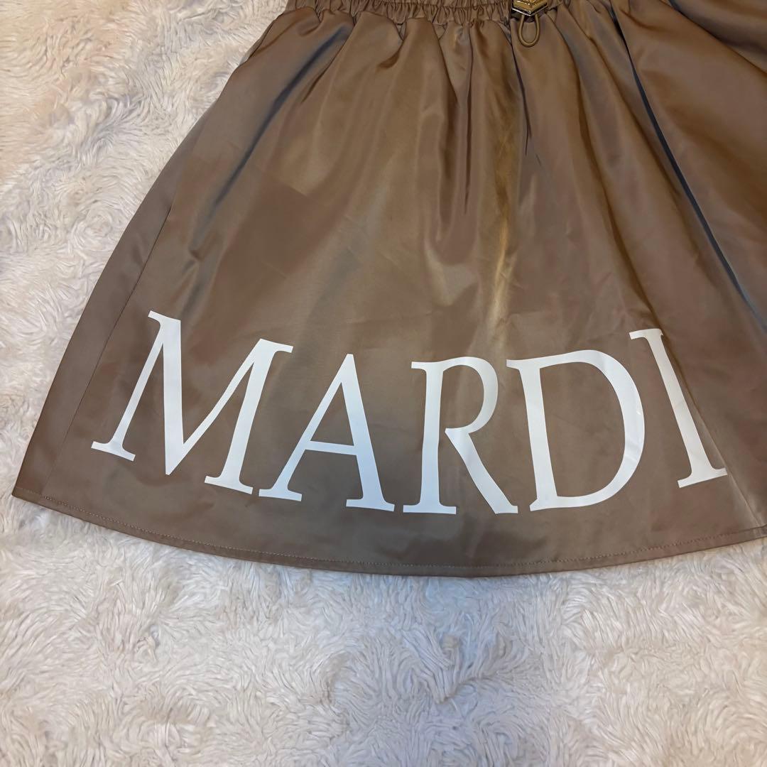 レディース マルディ 韓国 ゴルフウェア スカート ベージュ ロゴ ナイロン