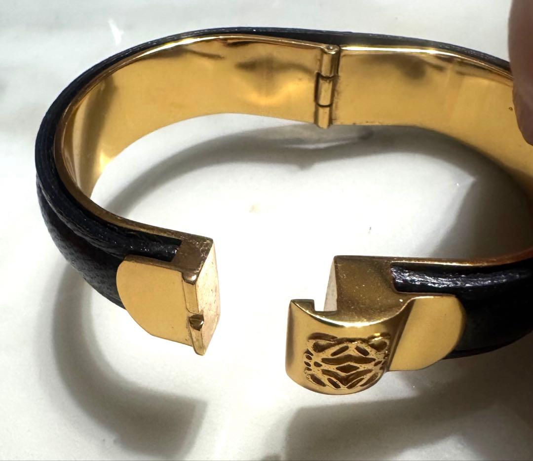 LOEWE ブラックレザー ゴールドバングル MＩＩＩI♡