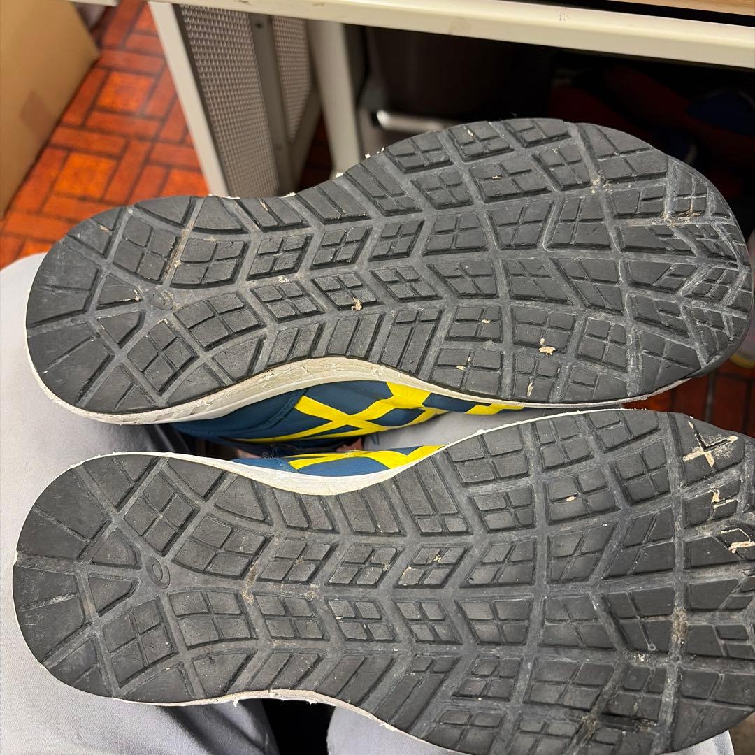 アシックス　BOAシステム　ハイカット安全靴　ワイド