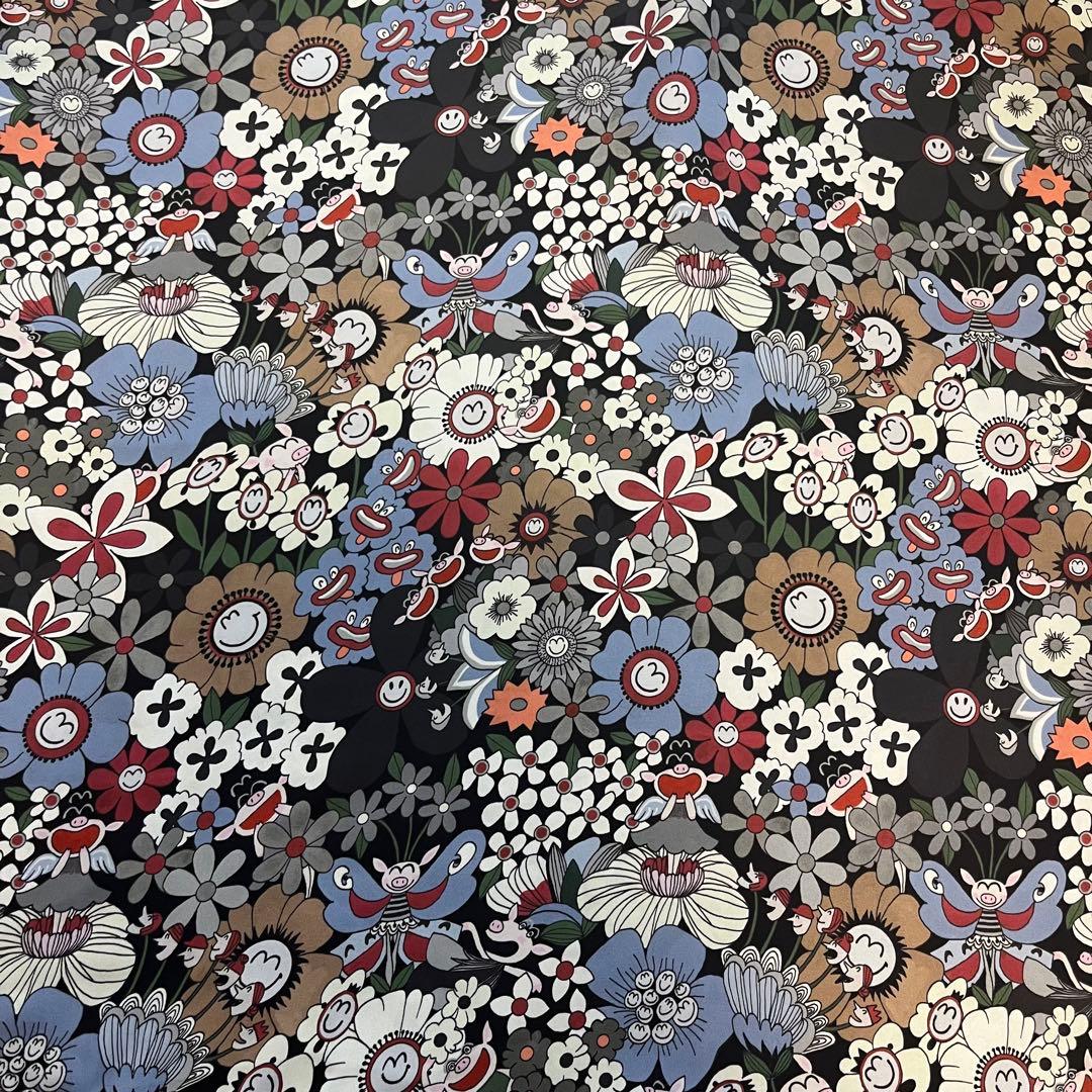 OLLEBOREBLA アルベロベロ　ロングチュニック　花とぶたさんとスマイリー