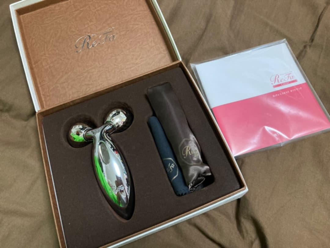 美顔ローラー　リファカラット正規品