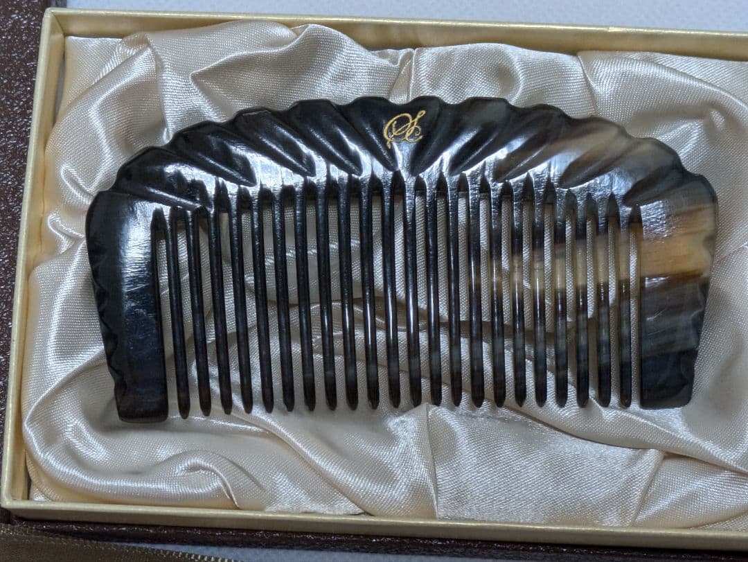 9.8Aロイヤルミスティークプティ　保証書、新品ピンク巾着、お手入れキット付き