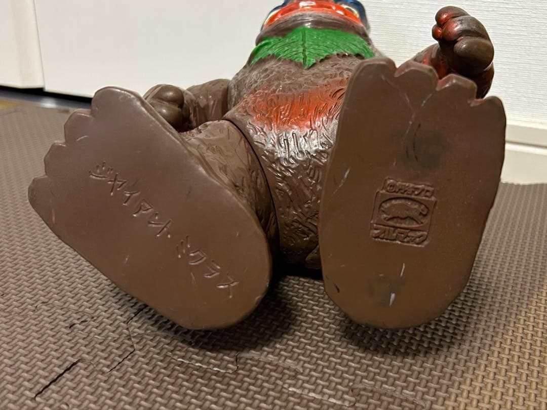 ジャイアントミクラス