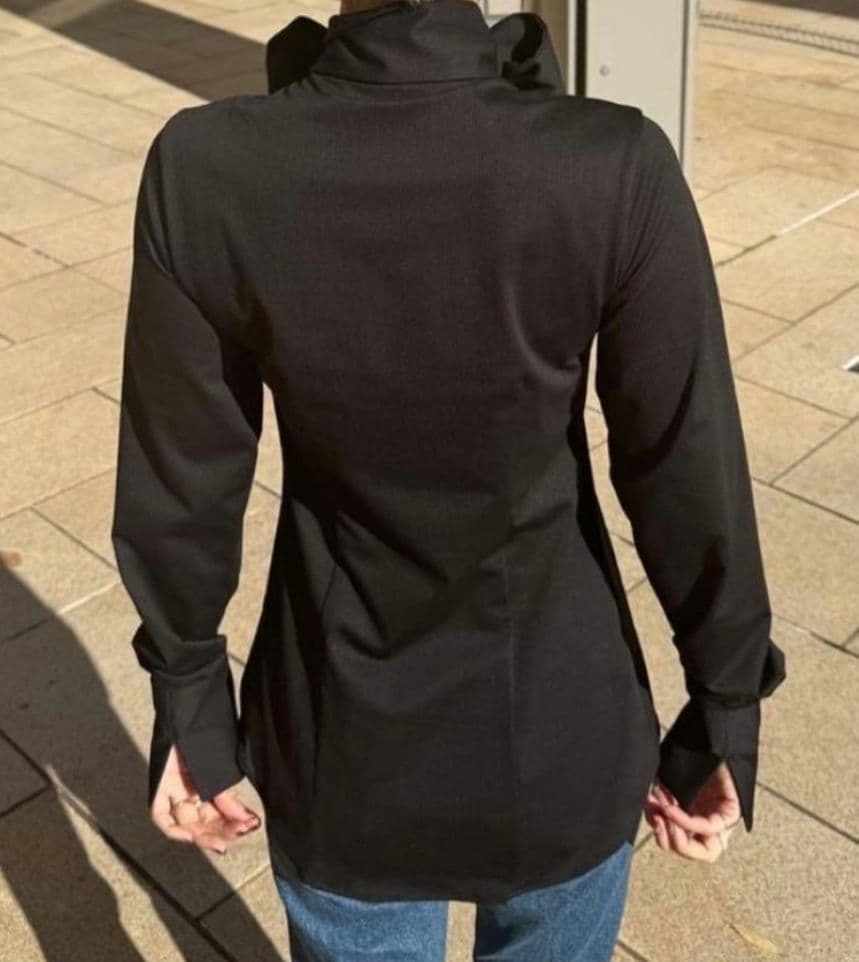 新品未使用 タグ JENNE ジェンヌ　日本製ブラウス見えカットソー リボン　黒