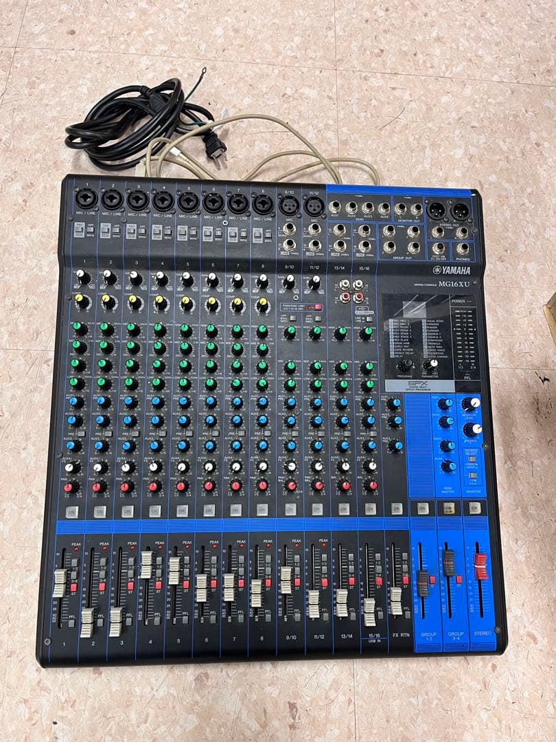 YAMAHA MG16XU　アナログミキサー　ヤマハ