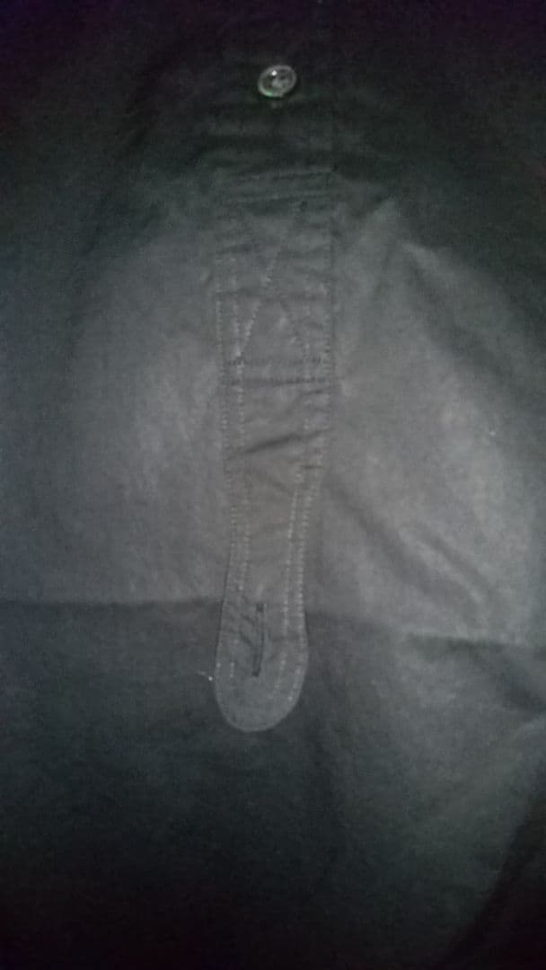 新品タグ付き マーガレット・ハウエル 黒ブラウス 綿１００%