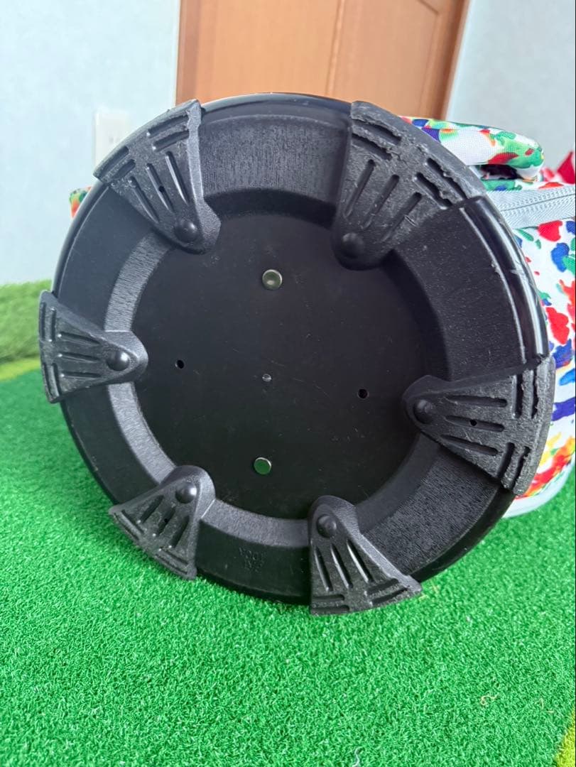 あゆみん　New Balance カラフル花柄 キャディバッグ