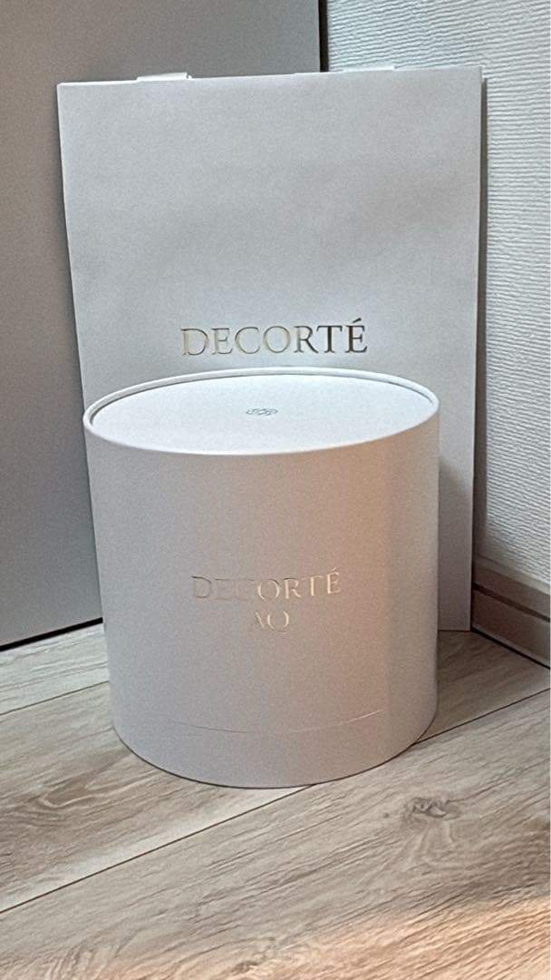 【お値下げ中】DECORTE AQ ブライト ラディアンス コフレ II