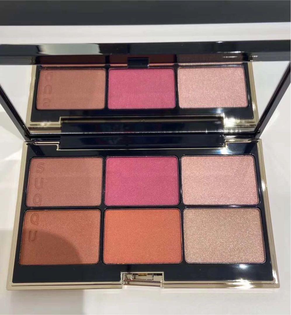 SUQQU パウダーブラッシュコンパクト 101