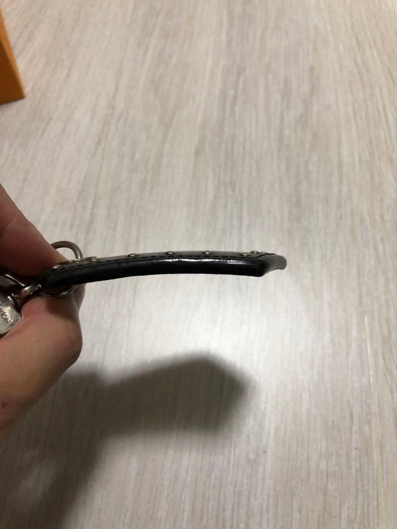 Louis Vuitton キーホルダー スタッズ付き 保存袋付き