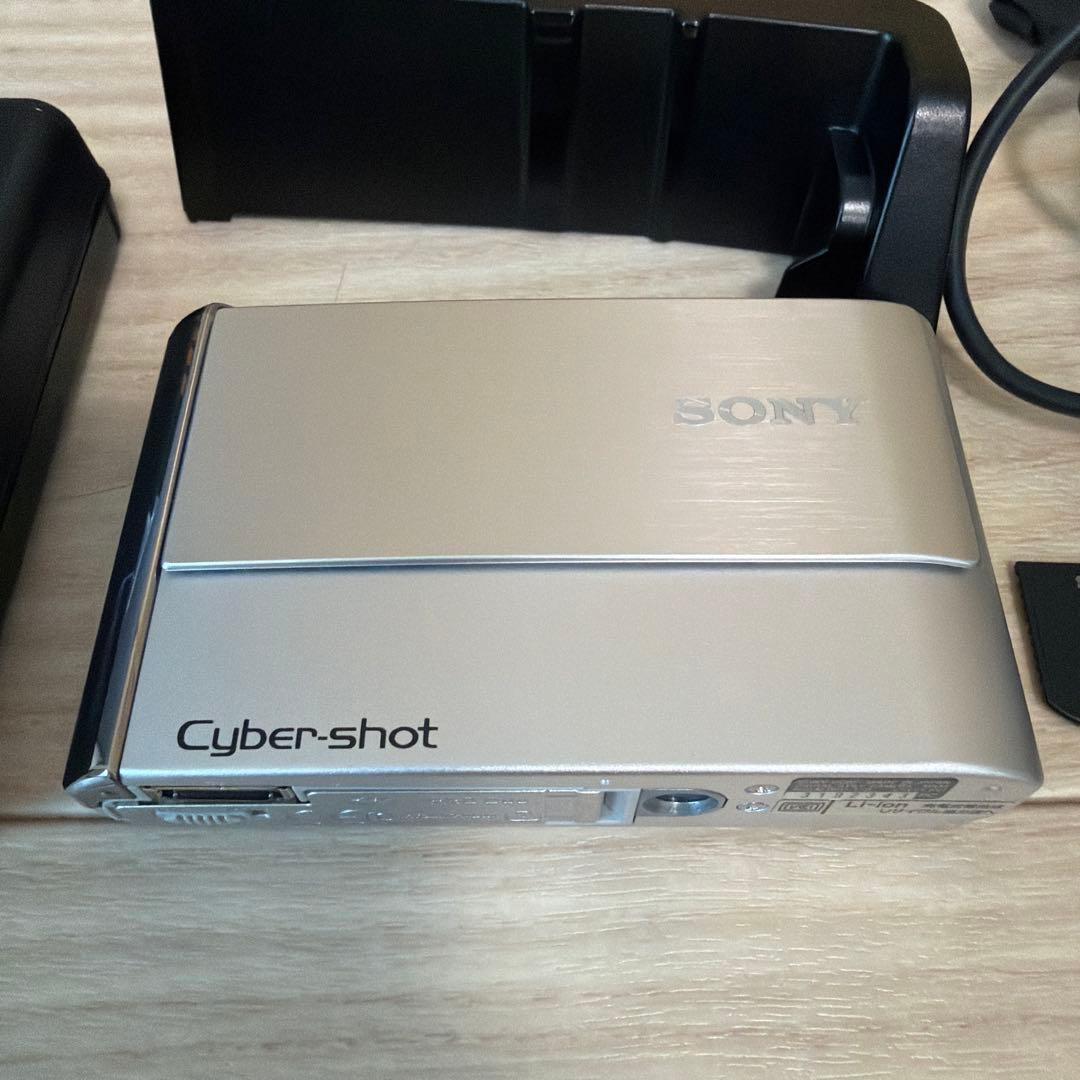 動作確認済み　SONY Cyber-shot DSC-T70 充電器付き