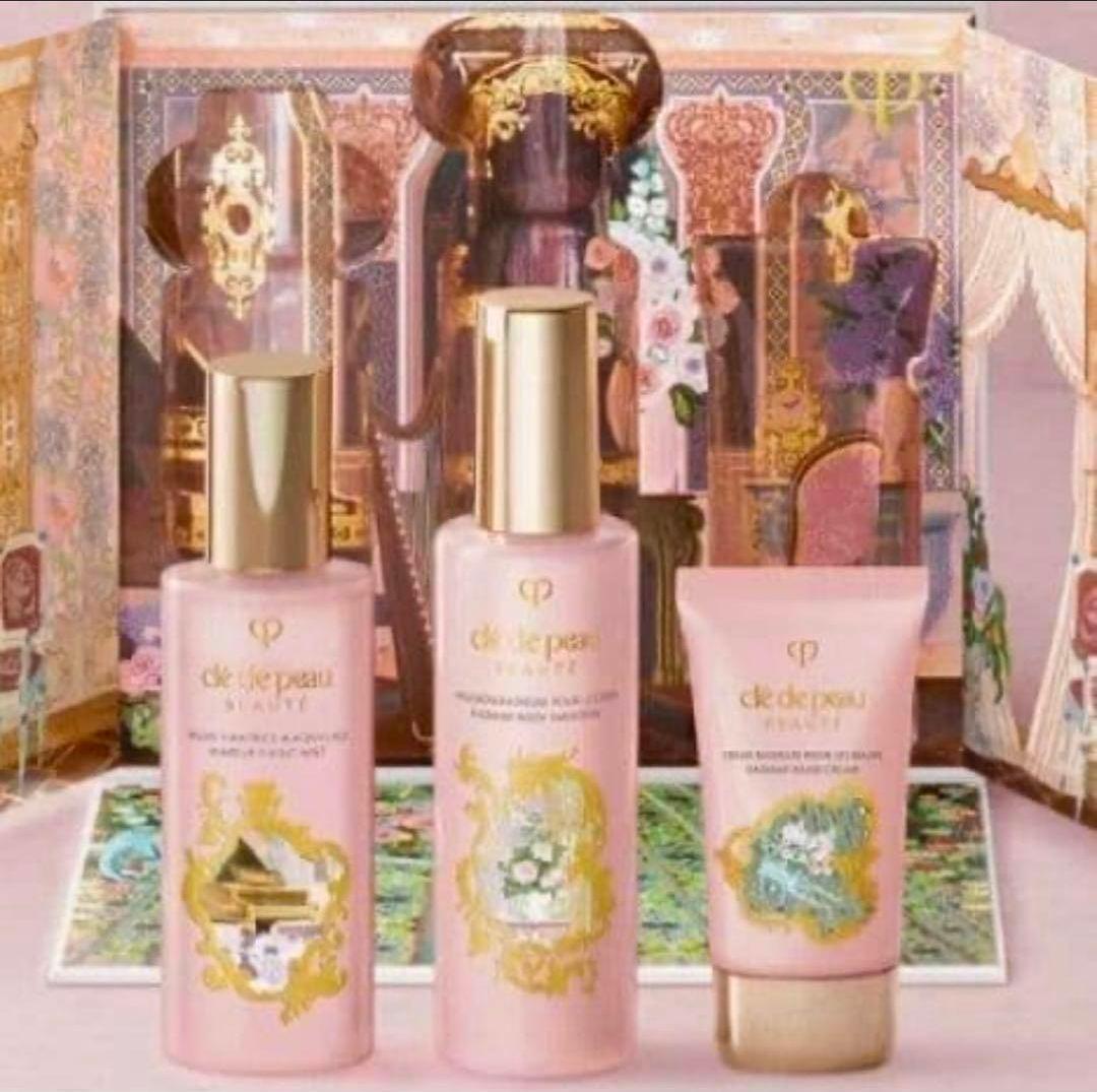 クレドポーボーテ ラディアンスギフト2024ブルーブラック