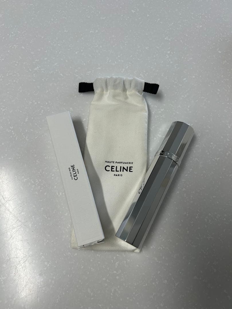 CELINE 香水 トラベルスプレー 銀