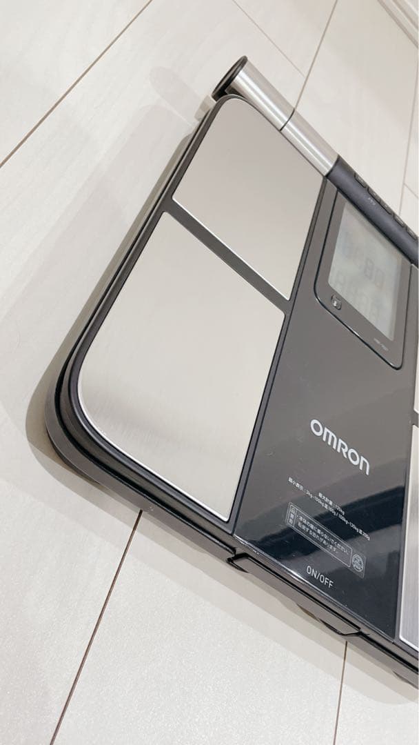 【オムロン】HBF-702T 体重体組成計 カラダスキャン OMRON ブラック