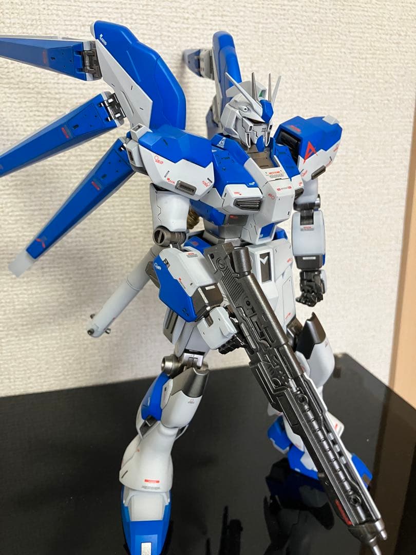 【最終値下】MG Hi ν ガンダム　塗装済完成品