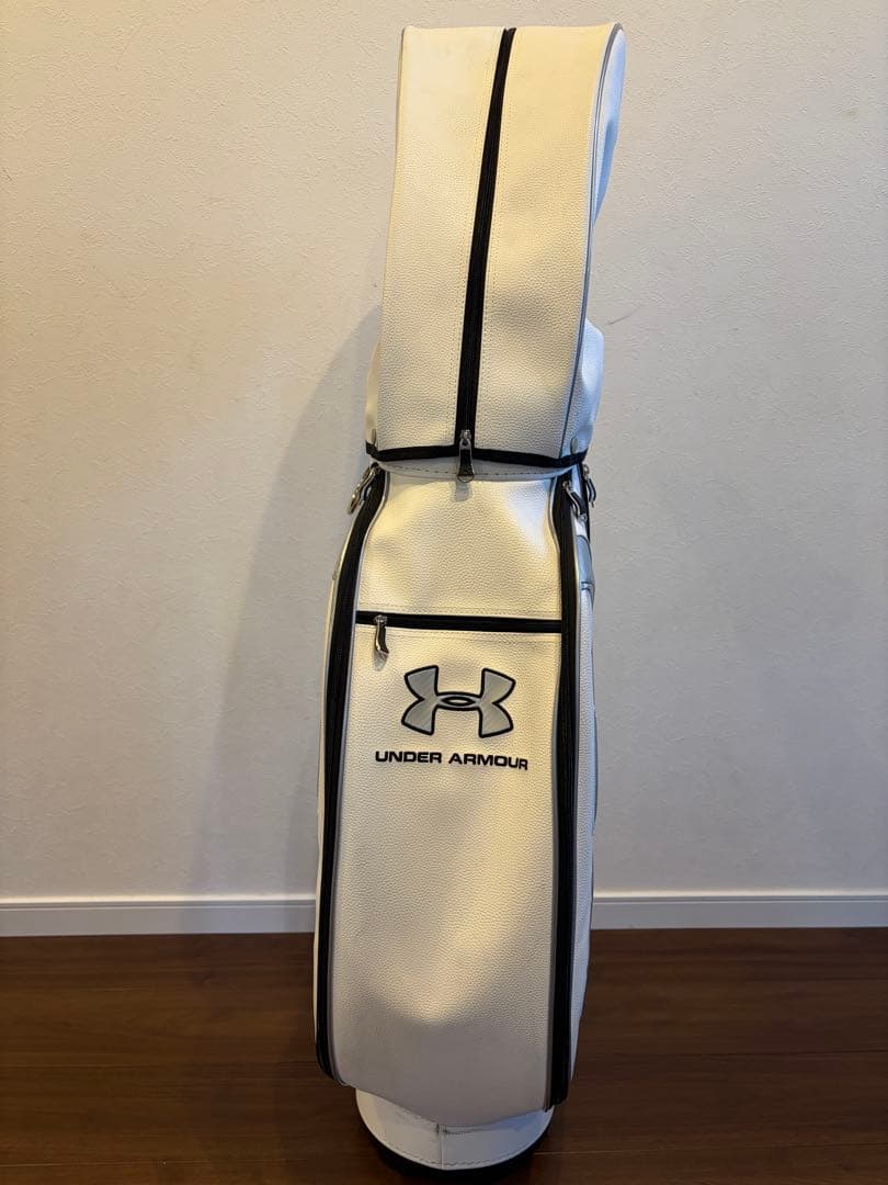 希少　UNDER ARMOUR キャディバッグ 9.0型　アンダーアーマー