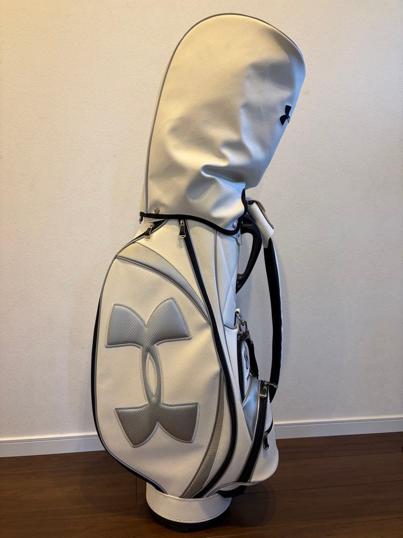希少　UNDER ARMOUR キャディバッグ 9.0型　アンダーアーマー