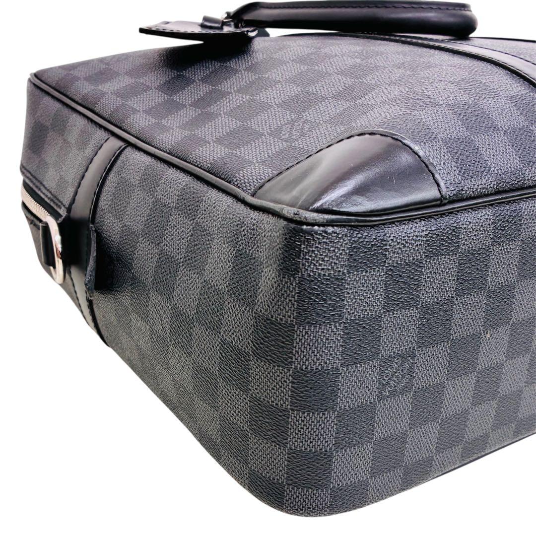 ルイ ヴィトン ダミエ ポルトドキュマン ヴォワヤージュ ビジネスバッグ