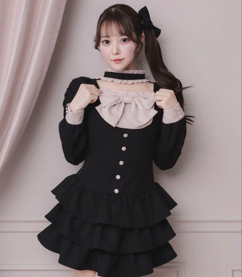 【最安値】pium フロントリボンチョーカーティアードミニワンピ