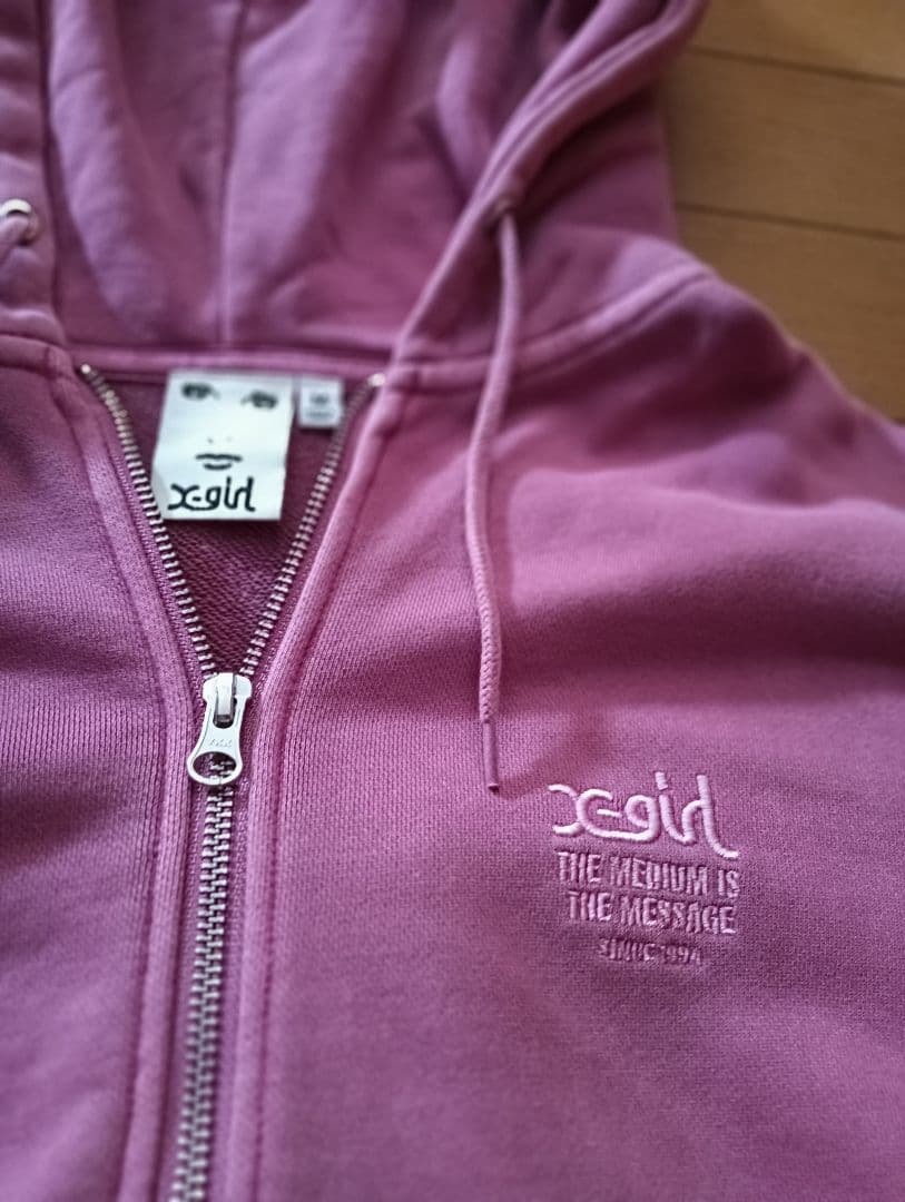 お値引きしました。x-girl ピンク M パーカー