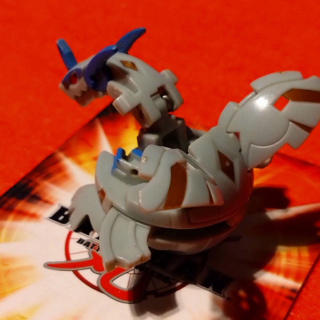 爆丸　ルミナ・ドラゴノイド　限定